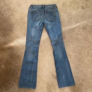 Miss Me. Bootcut. Size 26